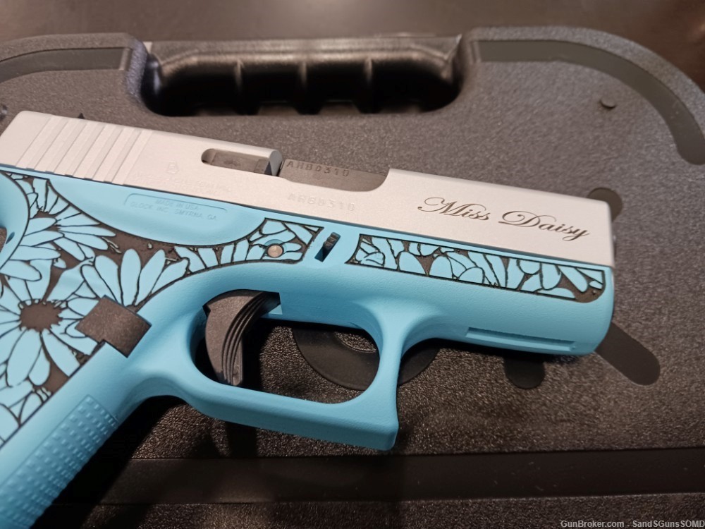 GLOCK 43 9MM MISS DAISY 6RD BLUE ENGRAVED Semi  Auto Pistol NEW-img-2