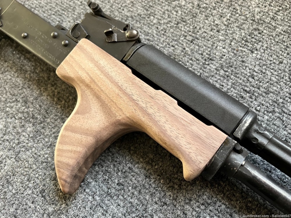 High Quality Custom Walnut Sharkfin Style Wood Hand Guard AK47 WASR MAK90-img-3