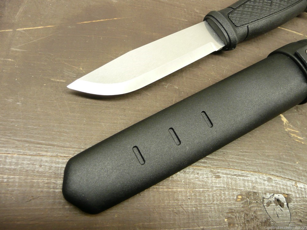 Mora Garberg Stainless Steel Fixed blade Knife w/scabbard, NIB-img-9