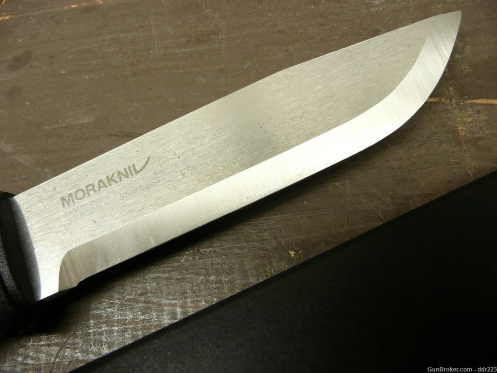 Mora Garberg Stainless Steel Fixed blade Knife w/scabbard, NIB-img-3