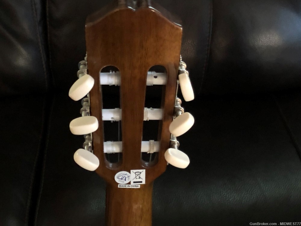 Epiphone Pro 1 Classic Nylon-String Guitar Antique Natural Finish-img-5