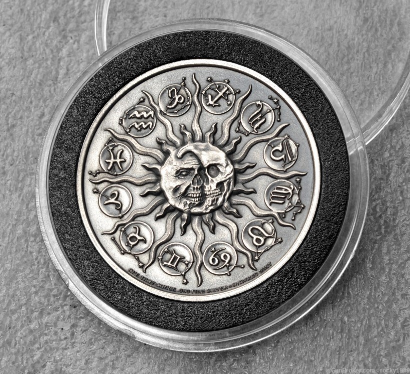 AQUARIUS - Zombie Zodiacs - 1 oz .999 silver round w/custom antique finish-img-1