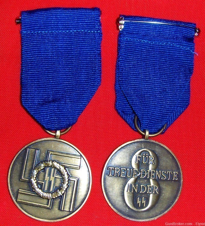 Germany. German Long service ( 8 years) for Waffen  medal REPRODUCTION  -img-0