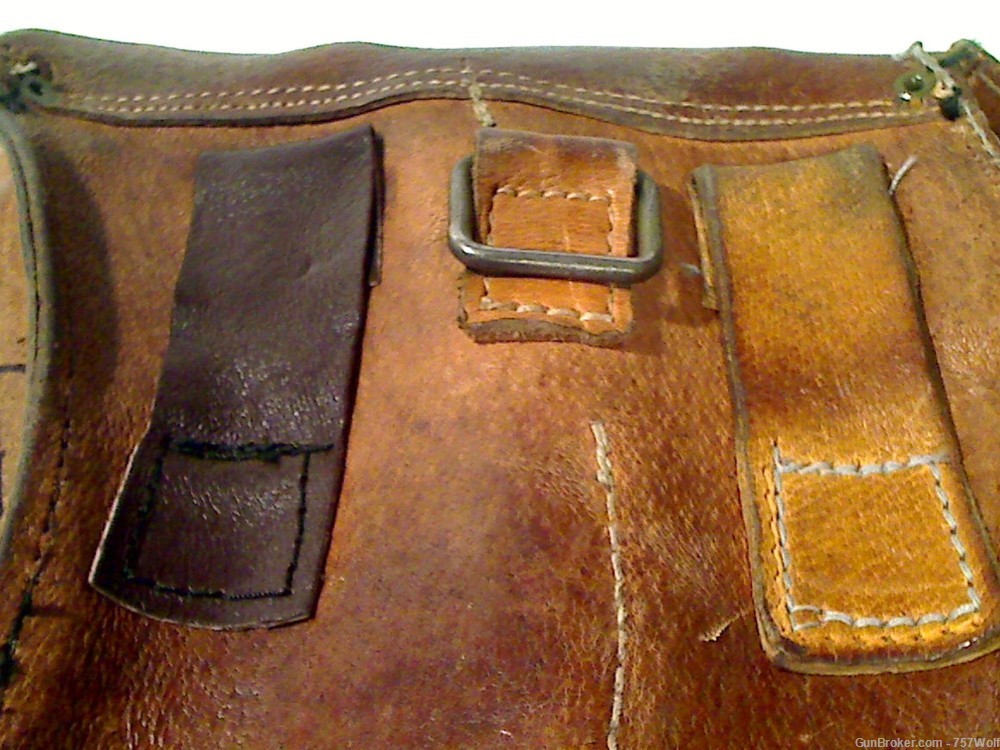 Vintage Lg. Euro Style Leather Pouch For 4 Long Curved Semi-Auto Rifle Mags-img-3