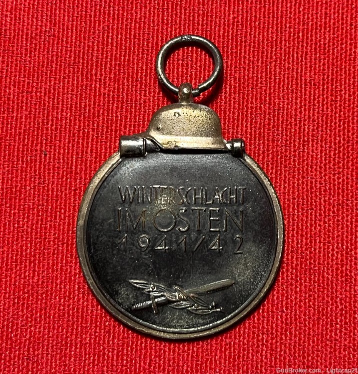 Original WWII German Russian Front Medal-img-4