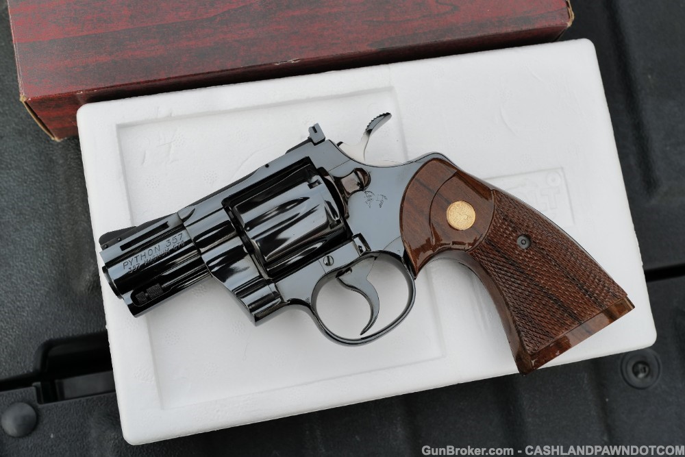 1978 Colt Python 2.5" Blued .357 mag w/ Original Box and paperwork, MINT-img-10