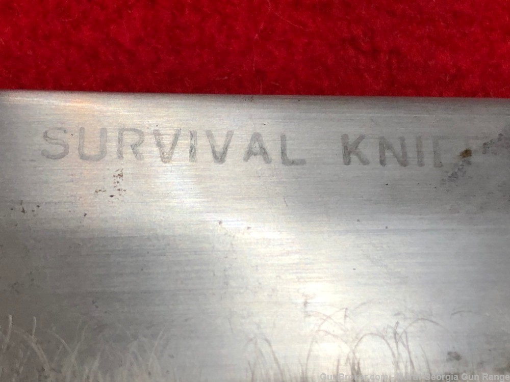  vintage schrade- walden Pilot Survival Knife 1953-1957 RARE For Sale-img-2