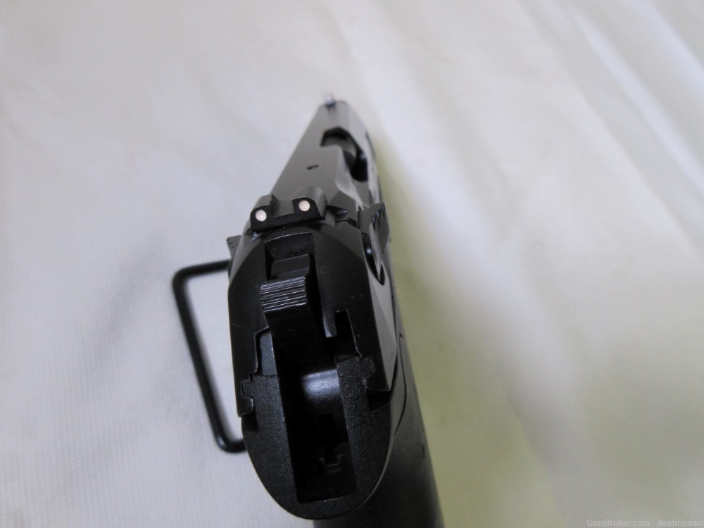 Beretta Px4 Storm Pistol .40 S&W-img-8