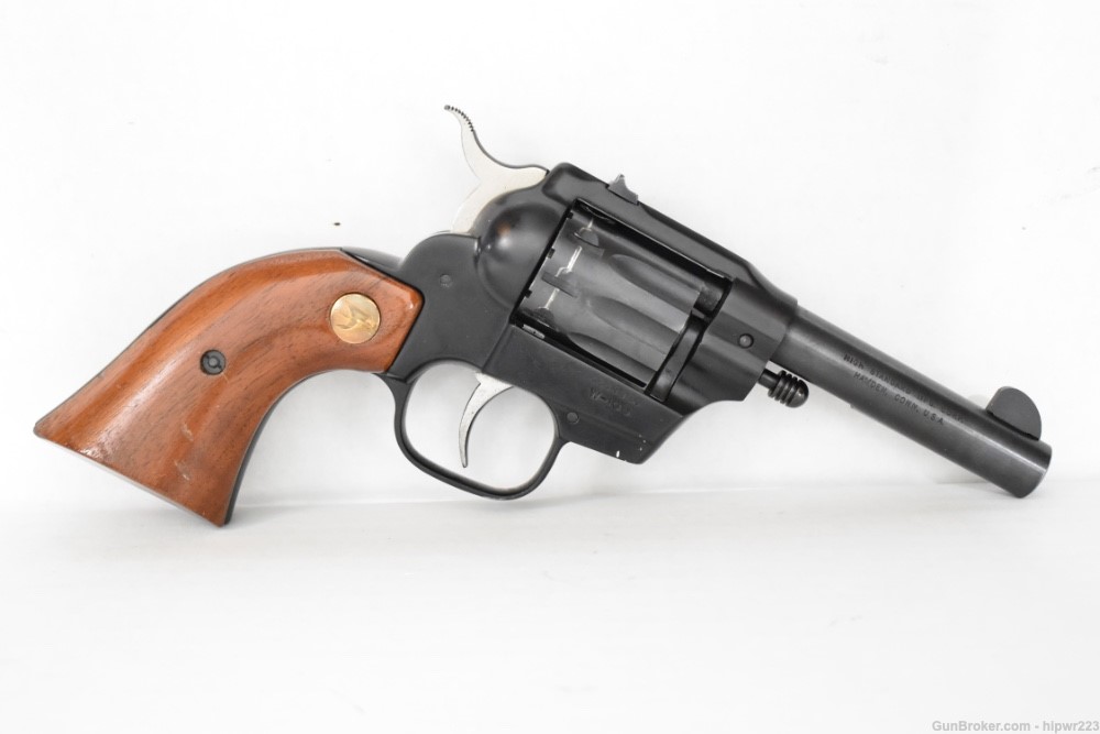 High Standard W-105 HOMBRE .22 LR 9 shot revolver EXCELLENT SHAPE! C&R OK-img-10