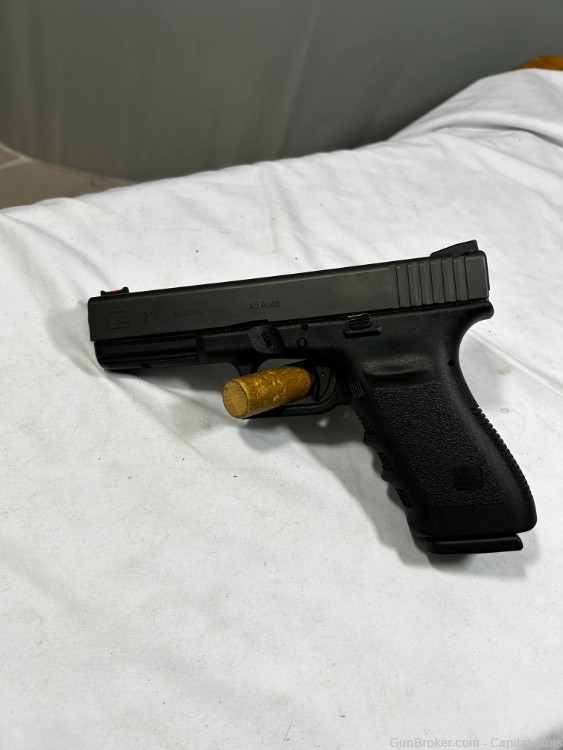 Glock 21 .45 with BOX and PAPERS-img-0