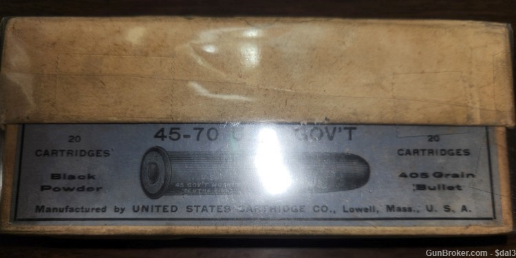 45/70 U.S.GOV`T BLACK POWDER FULL SEALED BOX - U.S.CARTRIDGE C0. - RARE-img-0