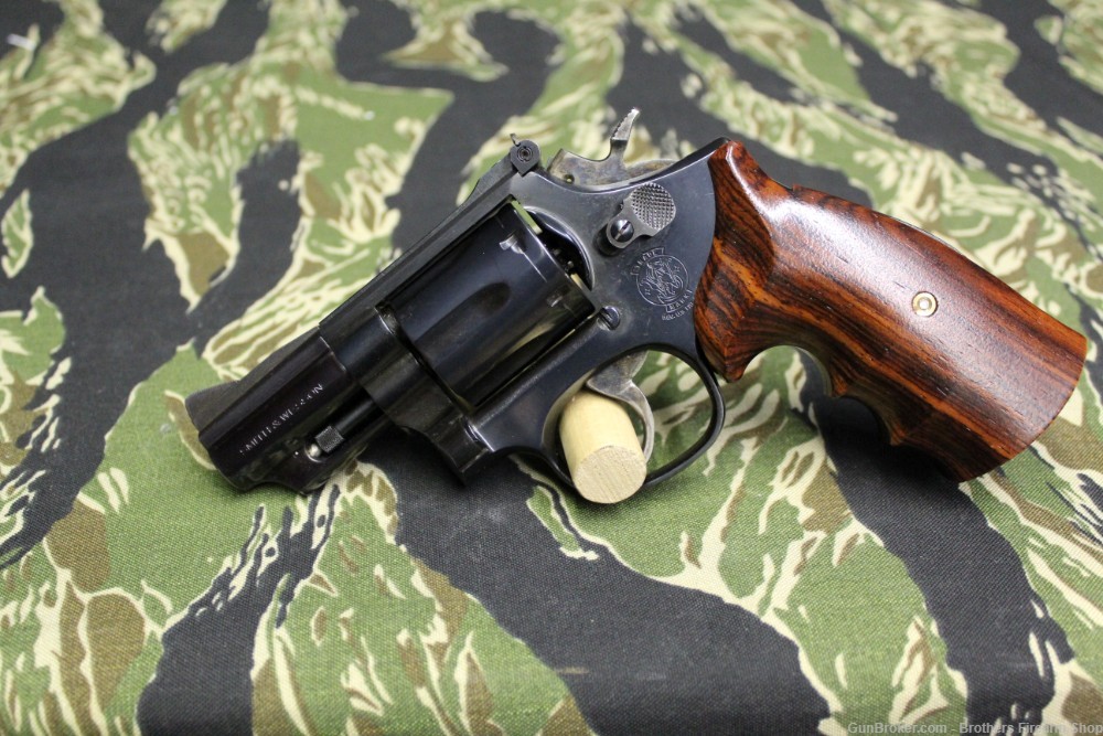 Smith & Wesson 19-6 357 Magnum Blued 2.5" Barrel No Lock-img-2