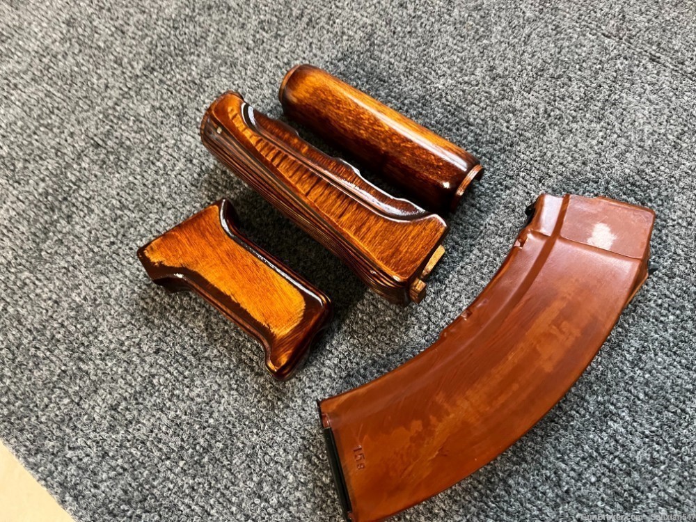 Yugo M85 / M92 Bakelite Orange Hand Guard Set + Pistol Grip-img-2