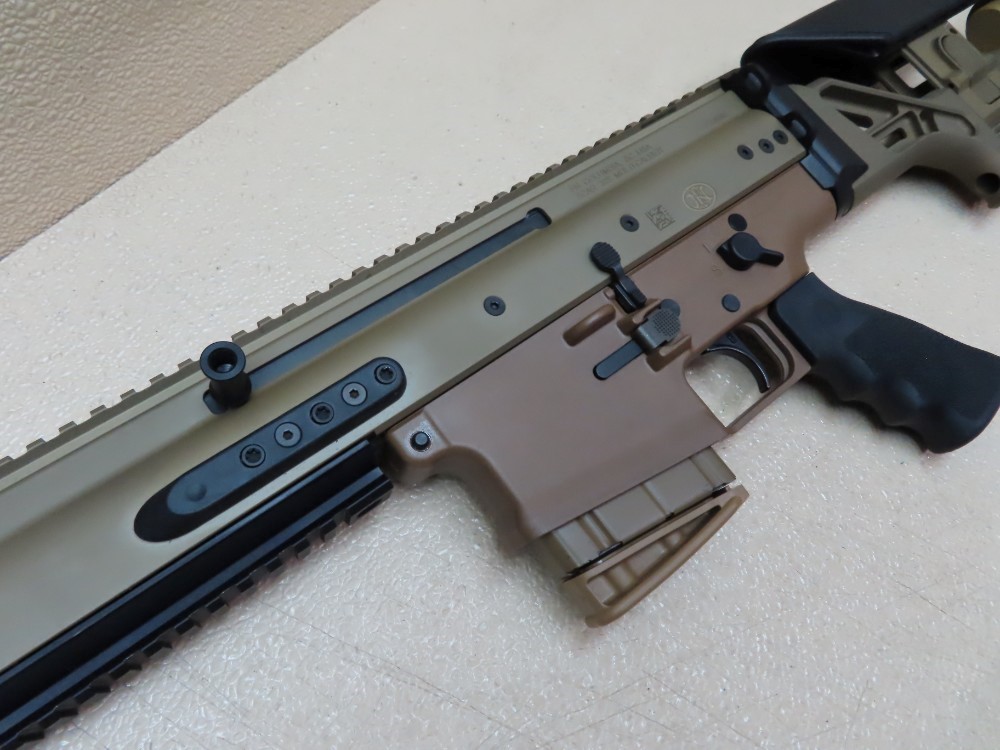FN SCAR 20 S .308 Battle Rifle   Precision Stock, Geissele Trigger ! MINT -img-31