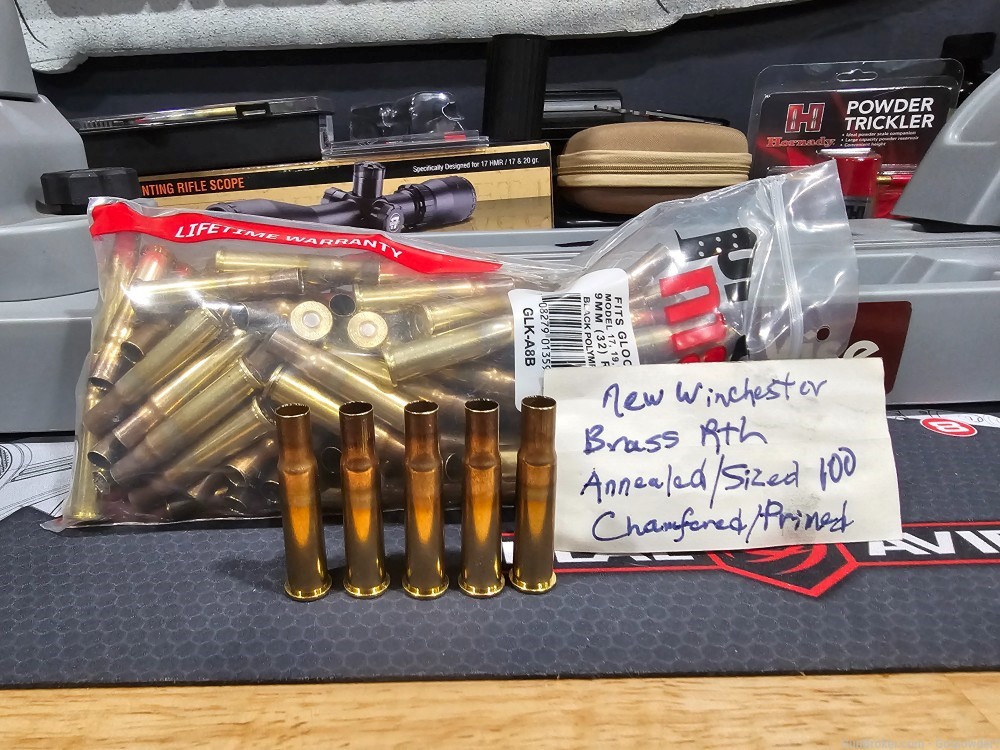 100 brand new winchester 30-30 casings annealed primed chamfered.-img-0