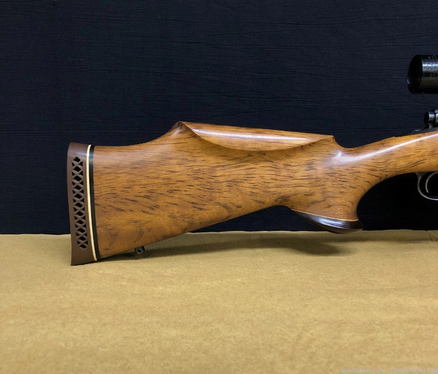 Winchester Model 70 Featherweight .243 WIN 22" Barrel Custom Stock-img-6