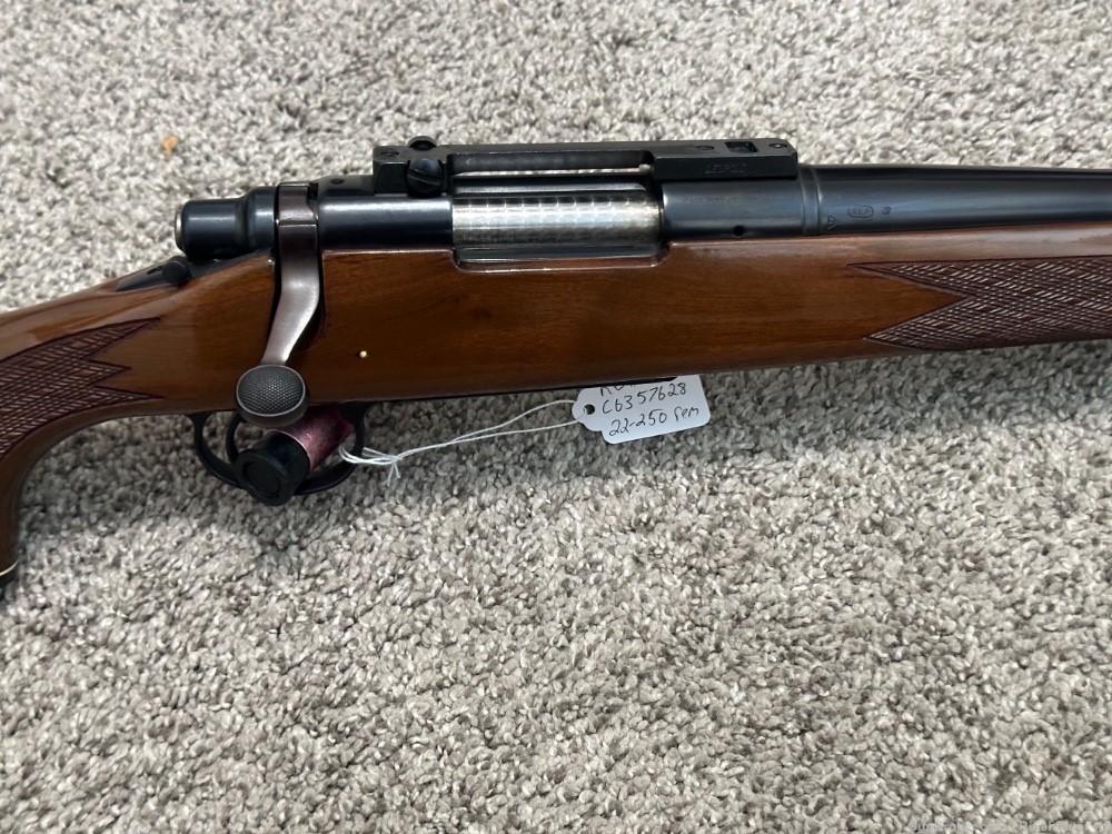 Remington 700 BDL varmint special 22-250 rem 24” brl exc cond 1988 mint-img-2