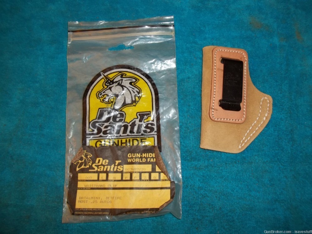 Beretta Minx Jetfire NOS Desantis Suede/Leather Holster and other .25 autos-img-0