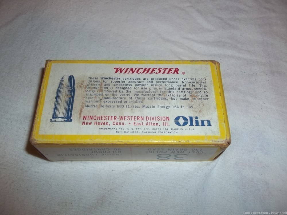 Vintage Winchester 38 COLT NEW POLICE 150gr Lead Cartridges 31 rds ammo-img-2