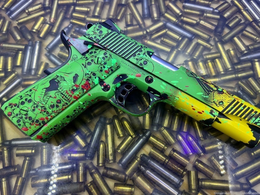 Zombie Killer 1911 Full Size Battleworn 45acp 2 mags and Custom Case-img-12