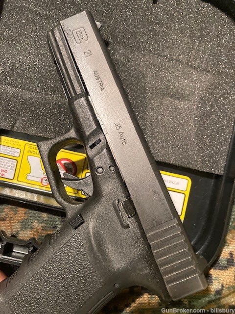 GLOCK G21 21 45 Auto  3 13rd mags 3rd Gen -img-3