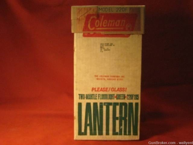 1970 Coleman Lantern 220F195 7-70 Sunshine of The Night Box Manual-img-13