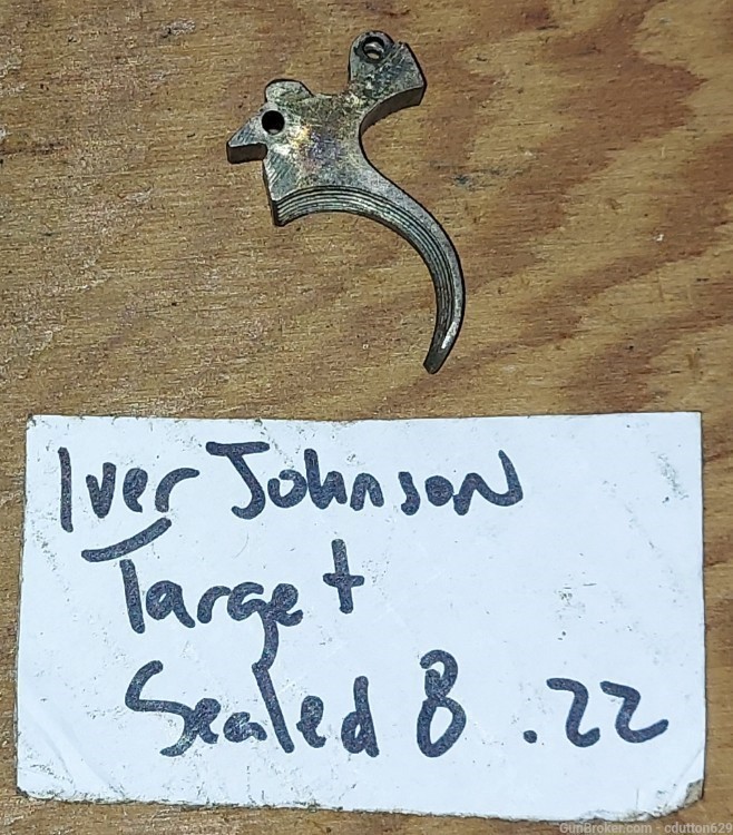 Iver Johnson Target Sealed Eight .22 trigger-img-0