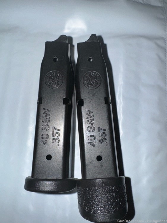 Smith & Wesson S&W M&P Compact 40 S&W 10 Round Factory Magazine-img-1