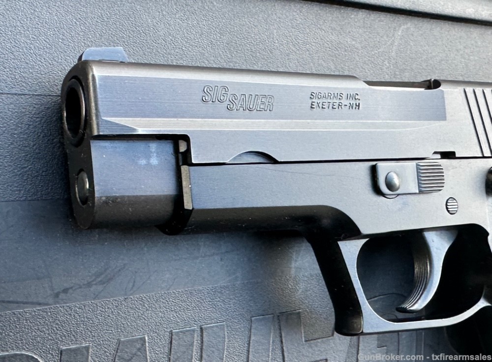 Sig Sauer P220 .45 ACP, All German-Made Gun, 1990s-img-8