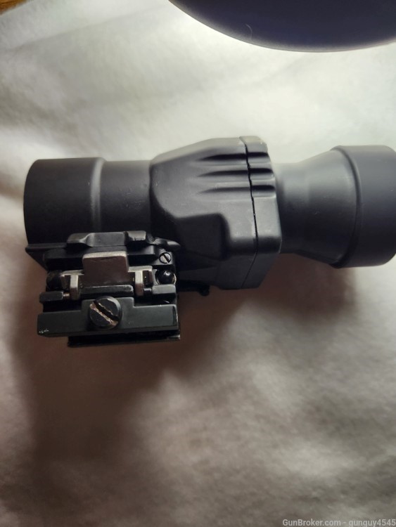 Early unmarked  magnifier ARMS flip mount-img-1
