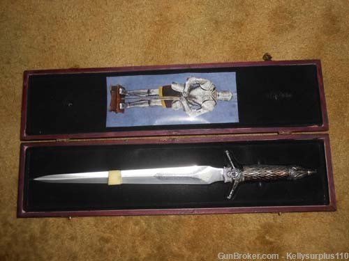 Knight Short Sword - HK91911-img-0