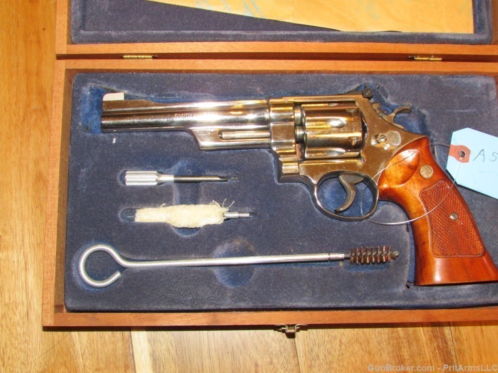 SMITH/ WESSON, MD.27,  PRESENTATION CASE-img-2