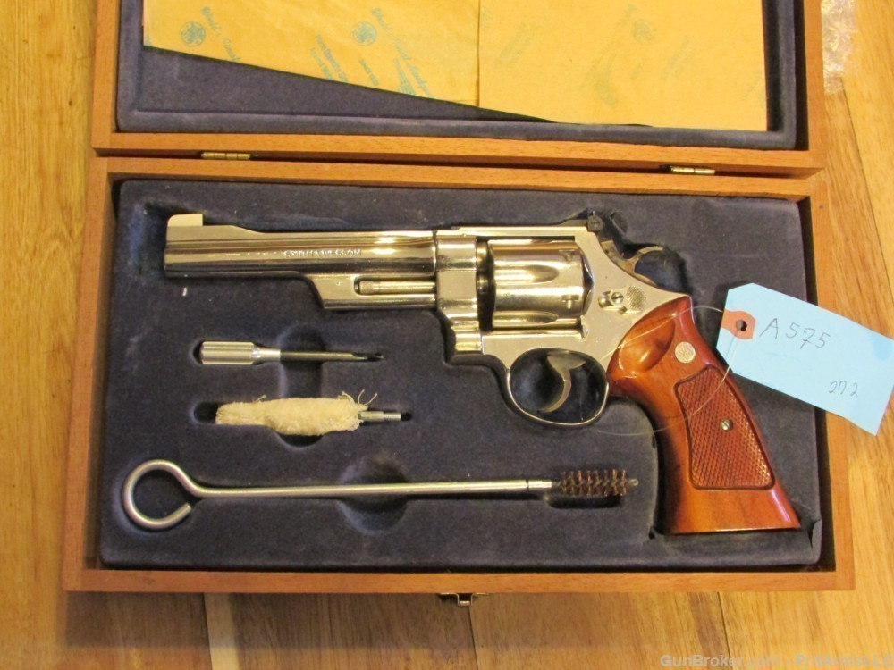 SMITH/ WESSON, MD.27,  PRESENTATION CASE-img-1