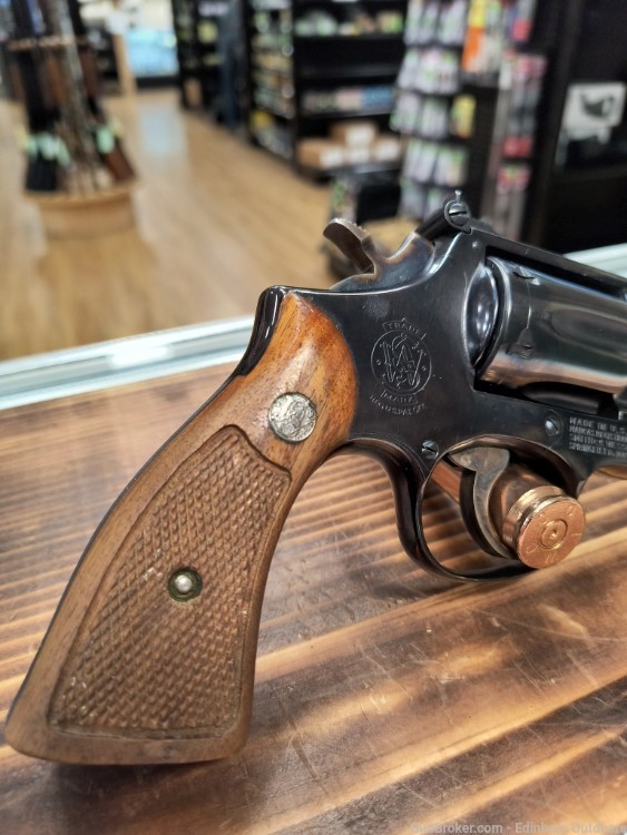 Smith and Wesson Model 17 .22LR-img-4