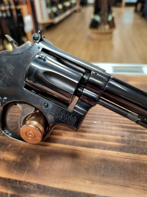 Smith and Wesson Model 17 .22LR-img-10