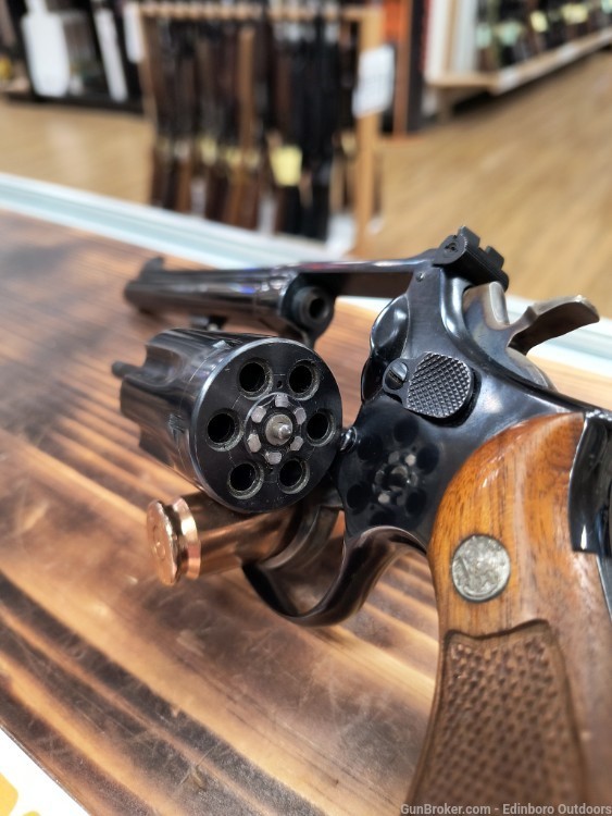 Smith and Wesson Model 17 .22LR-img-5