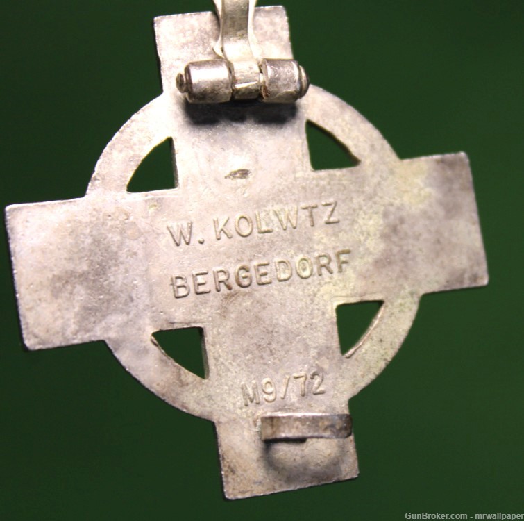 German WWII 1st Class Fire Brigade Decoration Badge ZE-img-3