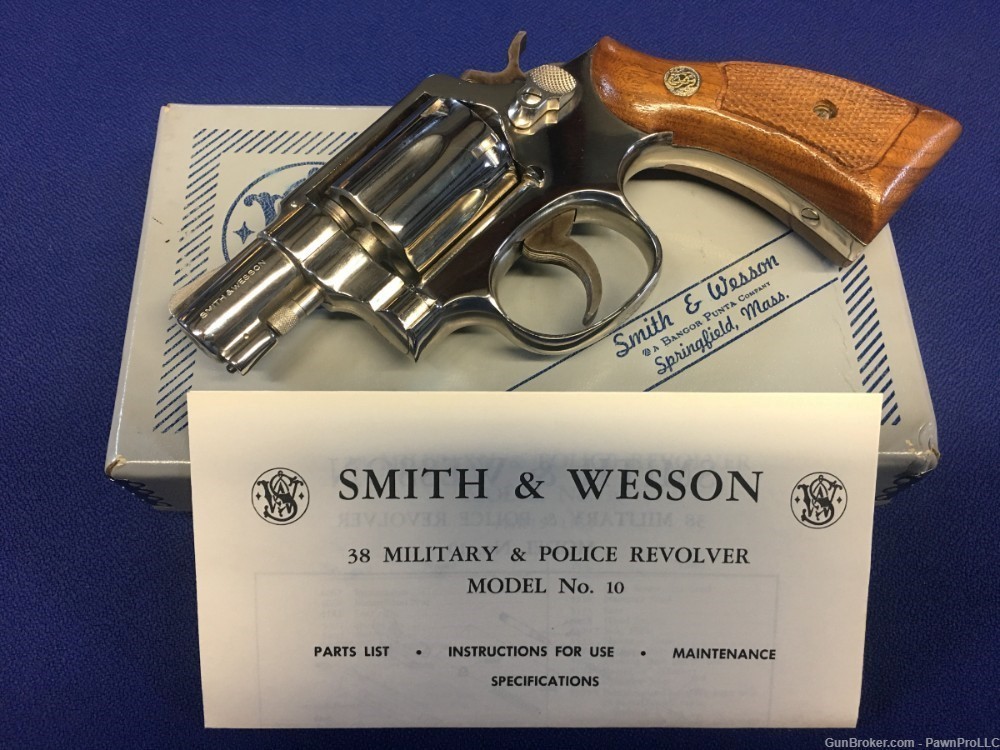 Smith & Wesson model 10-5, comes w/ factory box & papers, .38 special-img-3