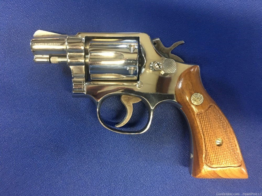 Smith & Wesson model 10-5, comes w/ factory box & papers, .38 special-img-1