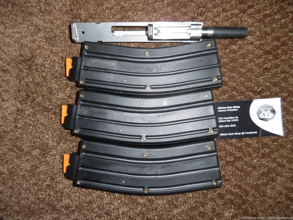 22 conversion for ar15 with 3 magazines-img-0