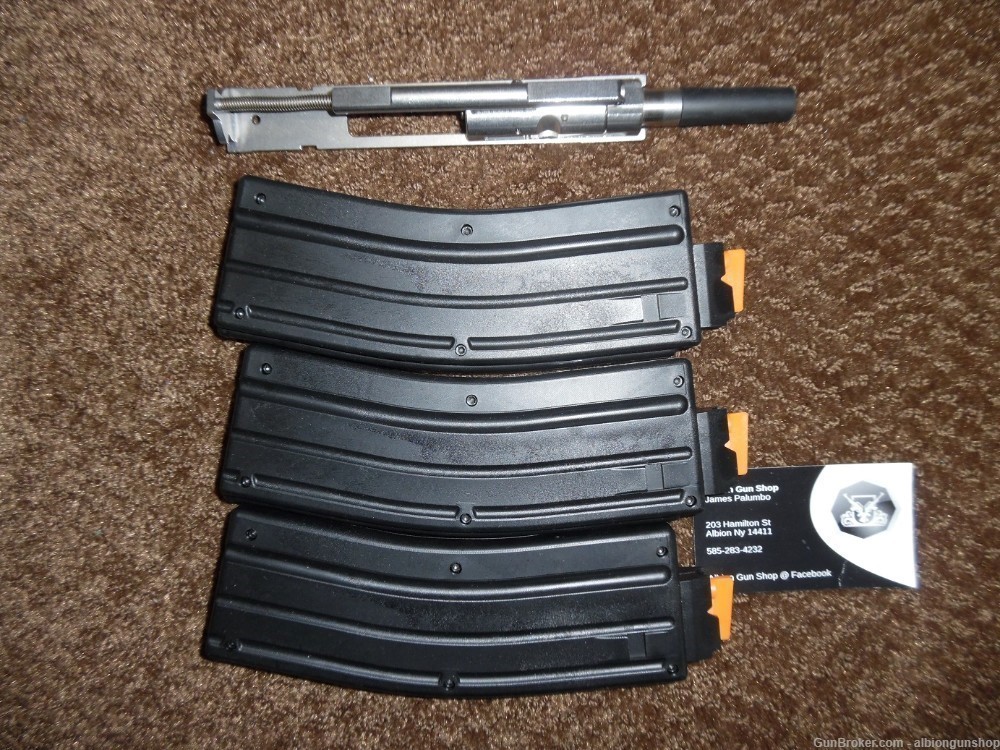 22 conversion for ar15 with 3 magazines-img-1