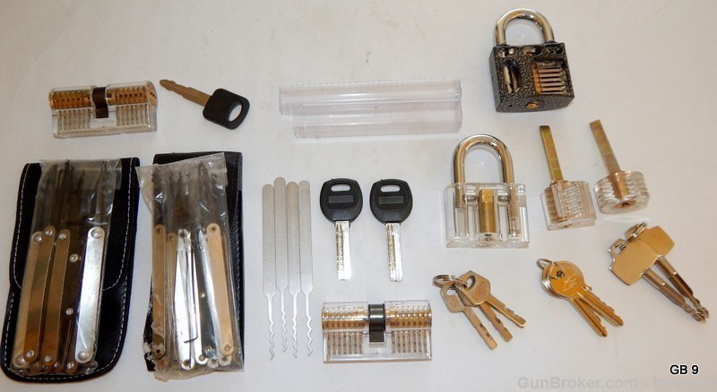 Large Lot Lockpicking Locksmithing Training Kit-img-0