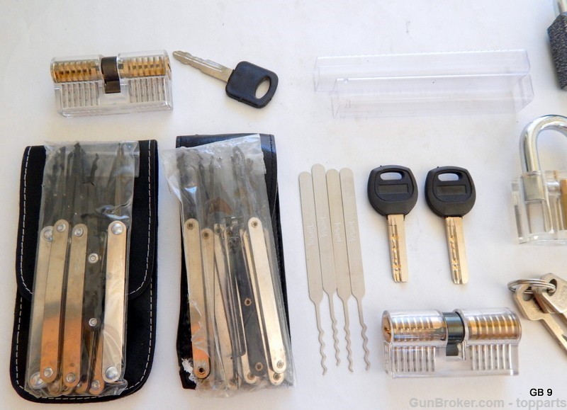 Large Lot Lockpicking Locksmithing Training Kit-img-1
