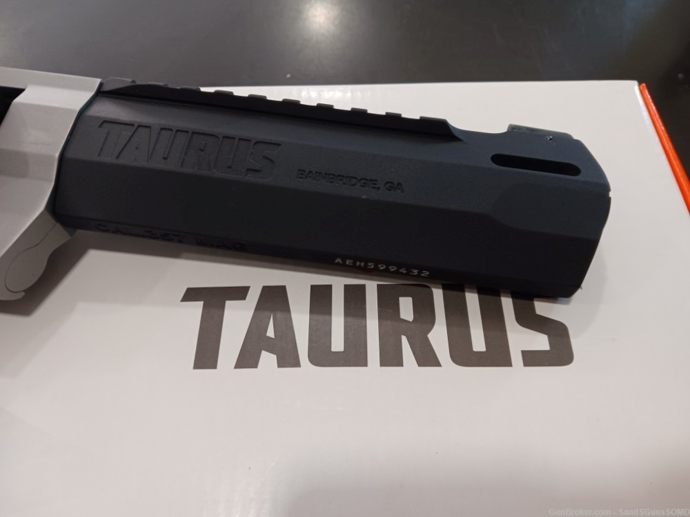 TAURUS RAGING HUNTER 357 MAGNUM 6.75" PORTED Revolver NEW-img-6