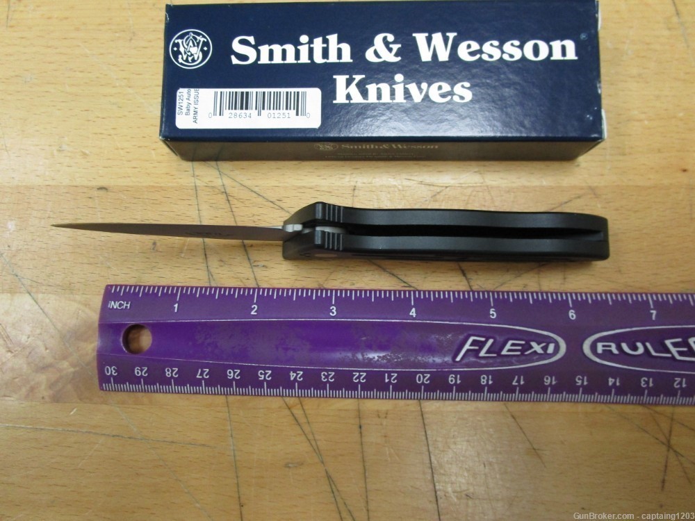 Smith & Wesson Automatic Knife, 2.75" Spear Point Blade (SW1251)-USA!-No Cl-img-3