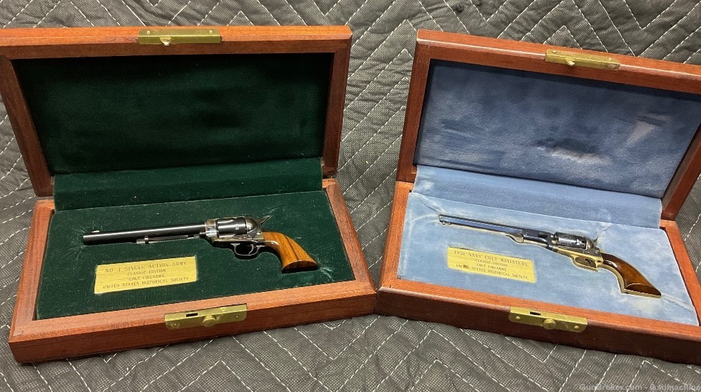 Colt 1851 Navy & Peacemaker miniatures no. 1 & no. 3 pair lot-img-1