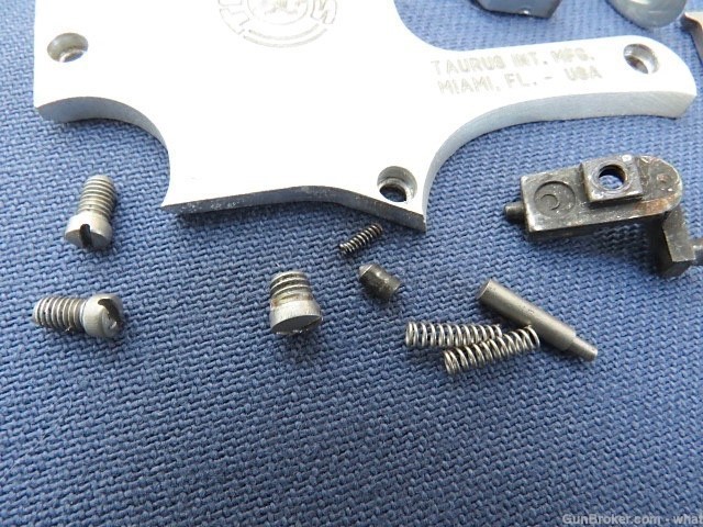 Taurus Model 88 Ultra Lite Revolver Internal Parts lot Hammer Trigger etc-img-2