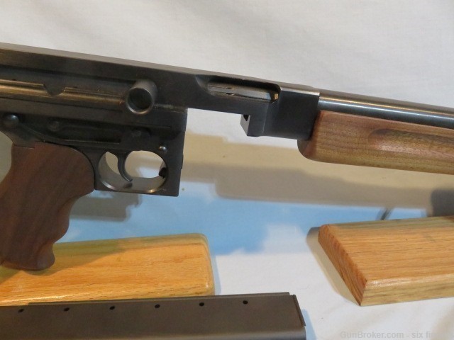 Auto Ordnance Thompson 1927 M-1 Semi-Automatic Carbine .45 acp-img-11