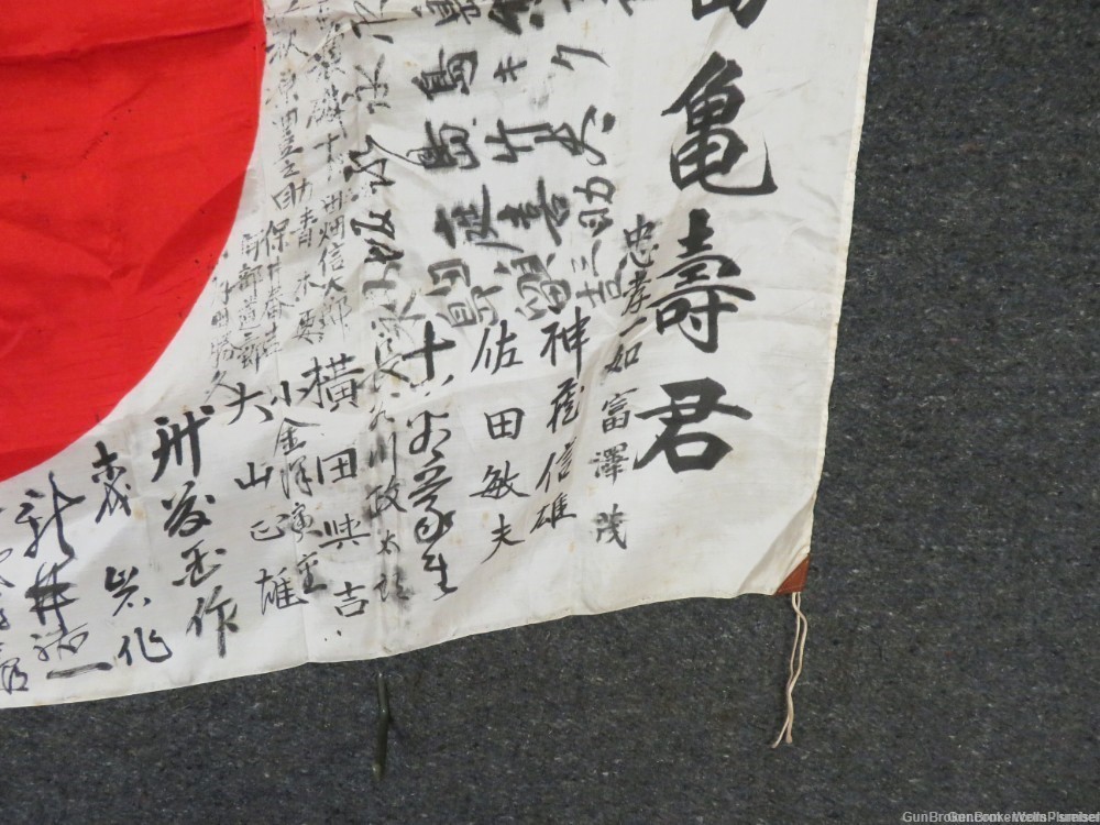  JAPANESE WW2 HINOMARU MEATBALL FLAG W/ SIGNED KANJI CHARACTERS-img-8