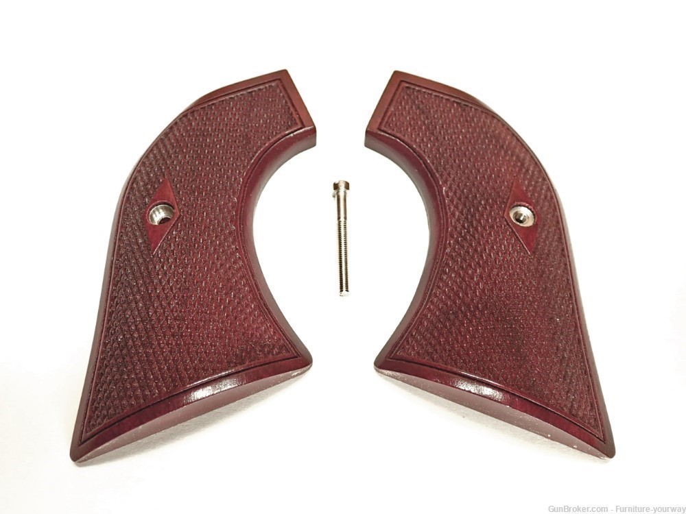 Rosewood Checkered Engrave Ruger Vaquero/Blackhawk/Wrangler Grips Textured-img-0